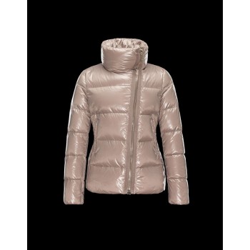 Moncler ανδρικα μπουφαν skroutz