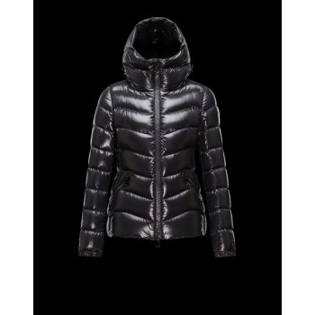 Moncler καπιτονε μπουφαν