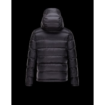 Moncler ρουχα για μωρα